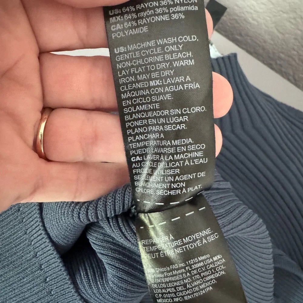 White House Black Market Blue Ribbed Sleeveless Sweater. - Picture 10 of 11